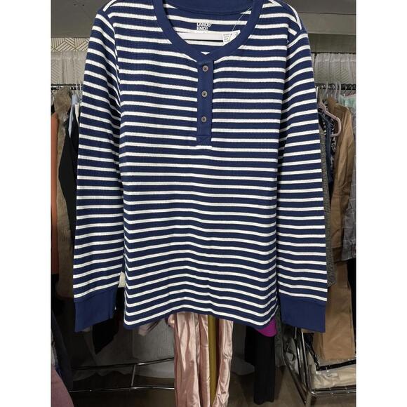 NWT LANDS END WAFFLE KNIT HENLEY PAJAMA TOP NAVY STRIPE M 10-12 MSRP $57.95 - Picture 2 of 5